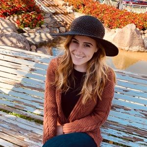 Meet your Posher, Katie